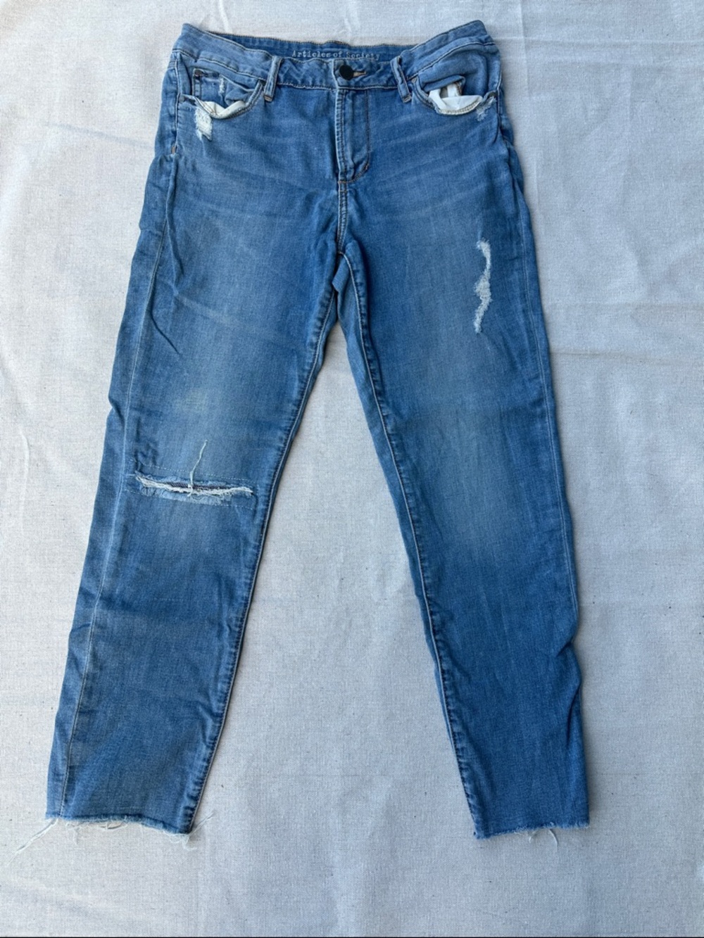 Articles of Society Distressed Light Wash Straight Leg Jeans Women's 30